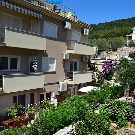 Apartment Mara