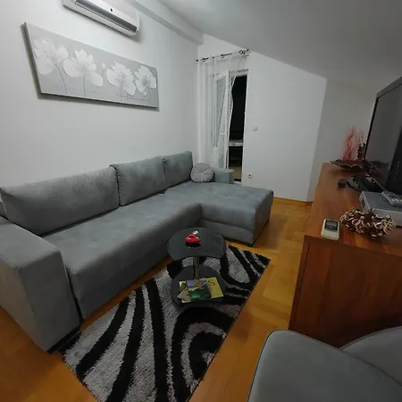 Appartement Mara *