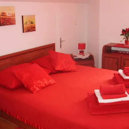 Apartment Mara Cres