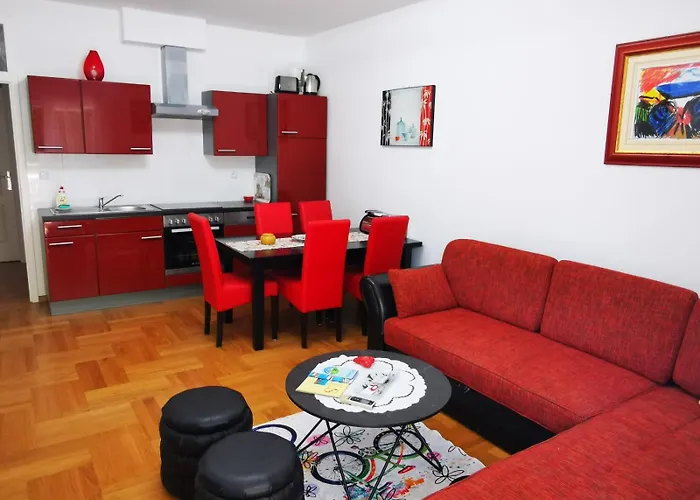 Διαμέρισμα Mara Cres