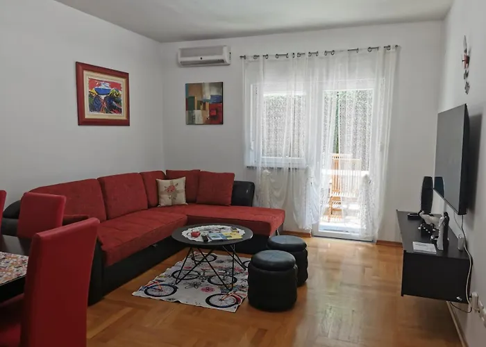 Mara Cres