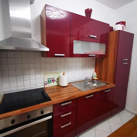 Mara Apartment *