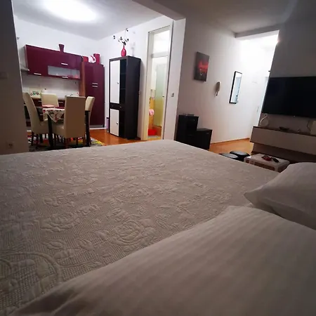 Apartment Mara