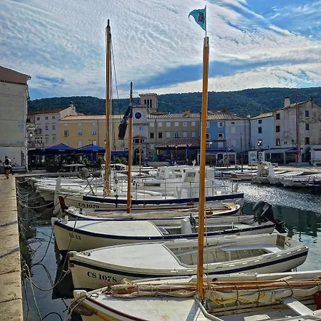 아파트 Mara 크레스