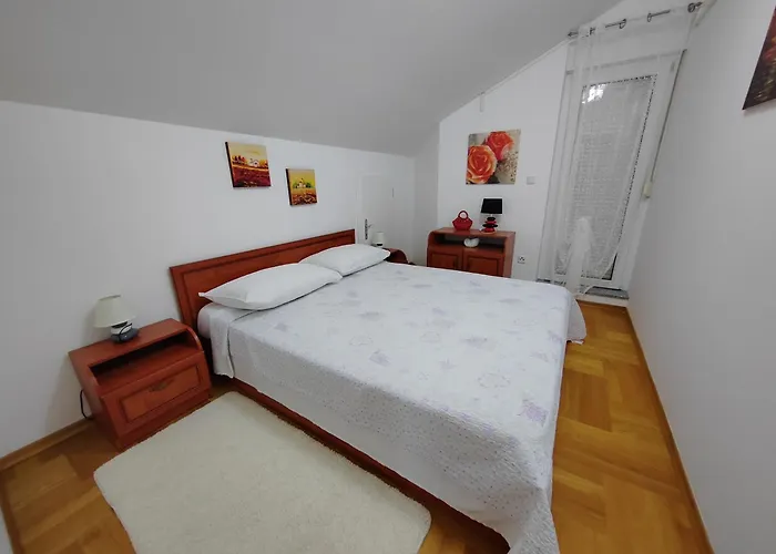Mara Appartamento Cres
