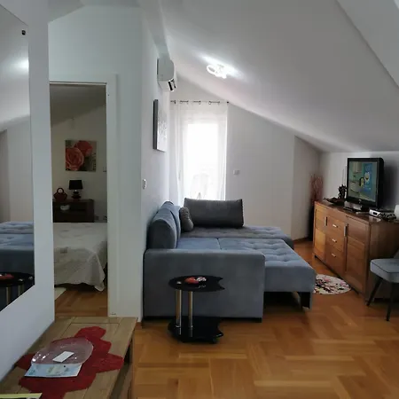 Apartament Mara